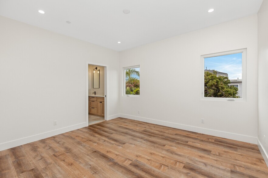 More Photos Of 243 Dahlia Ave, Imperial Beach Apartments For Sale