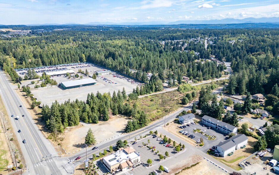 More Photos Of 10301 Eustis Hunt Rd E, Graham Land For Sale