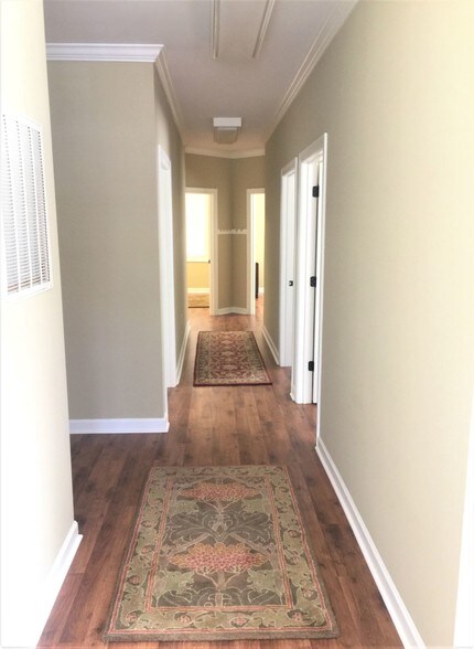 More Photos Of 5640 Six Forks Rd, Raleigh Office For Sale