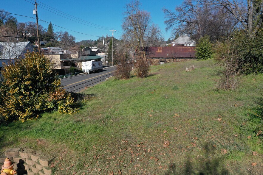More Photos Of 391 Stewart Street, Sonora Land For Sale