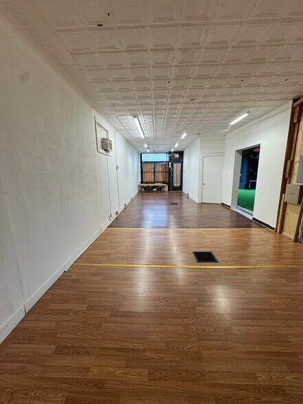 More Photos Of 3395 Bailey Ave, Buffalo Storefront Retail Residential For Lease