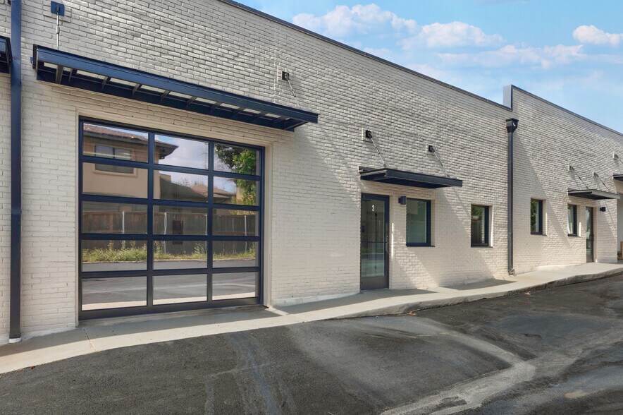 More Photos Of 5602 Clay Ave, Austin Loft Creative Space For Lease