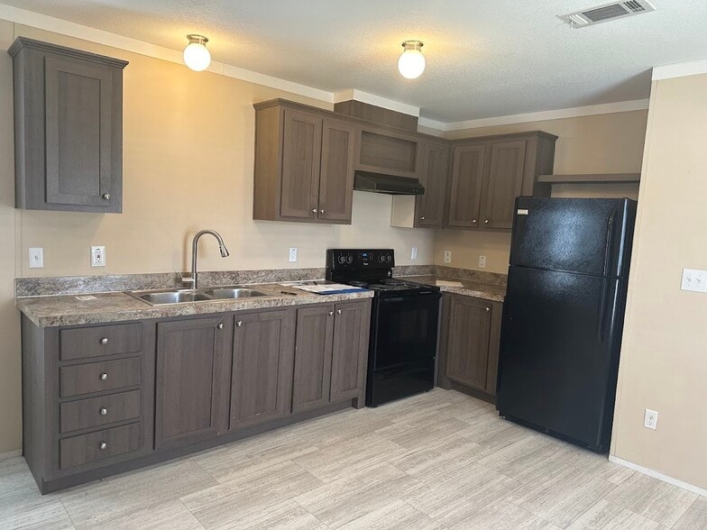 More Photos Of 4816 N US Highway 441, Lake City Manufactured Housing Mobile Home Park For Sale