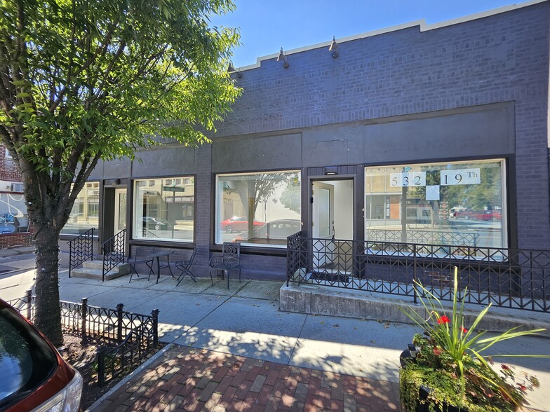 Primary Photo Of 1902 W Allen St, Allentown Storefront For Lease
