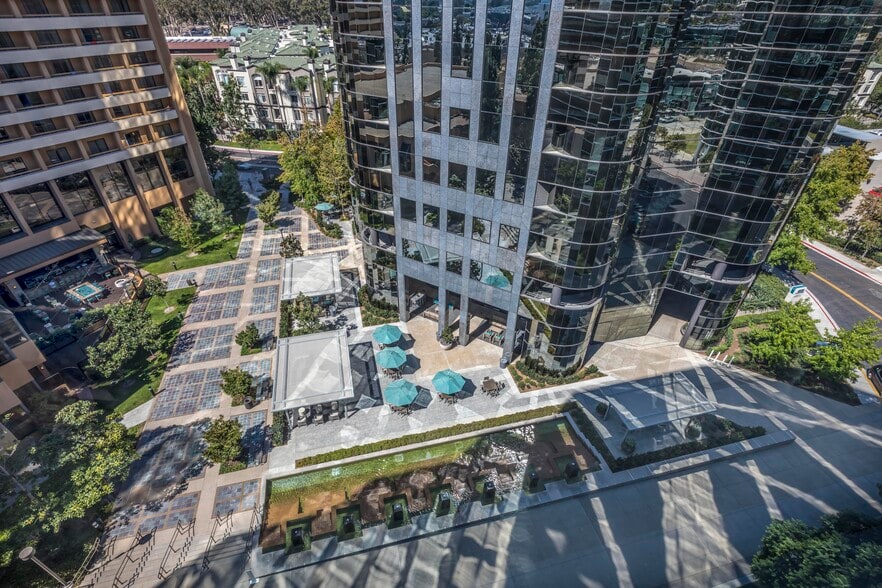 More Photos Of 4270 Executive Sq, La Jolla Unknown For Lease