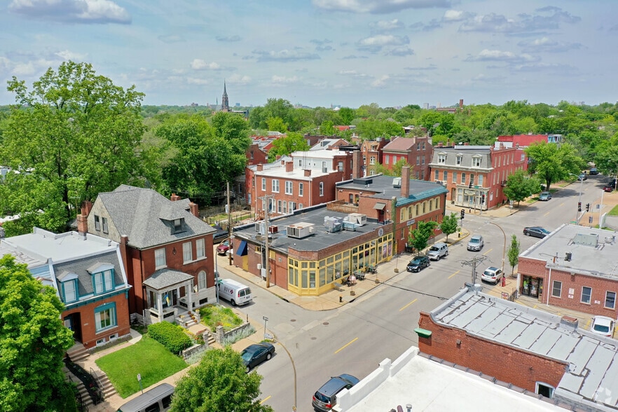 More Photos Of 1900-1904 Arsenal St, Saint Louis Office For Sale