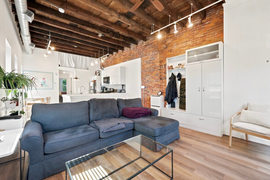 More Photos Of 1515 Mckean St, Philadelphia Storefront Retail Residential For Sale