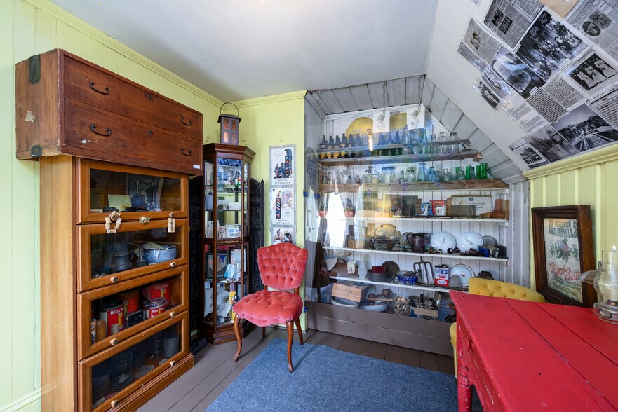 More Photos Of 236 SE Stephens St, Roseburg Hospitality For Sale