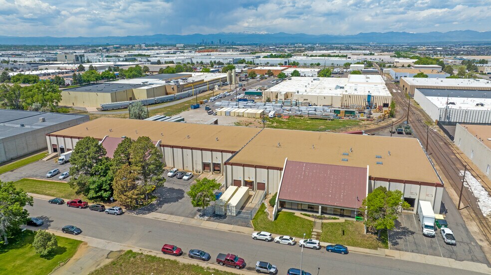 More Photos Of 5075-5081 Kingston St, Denver Warehouse For Lease