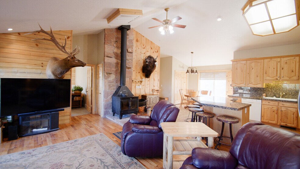 More Photos Of 897 E Cocks Comb Dr, Teasdale Land For Sale