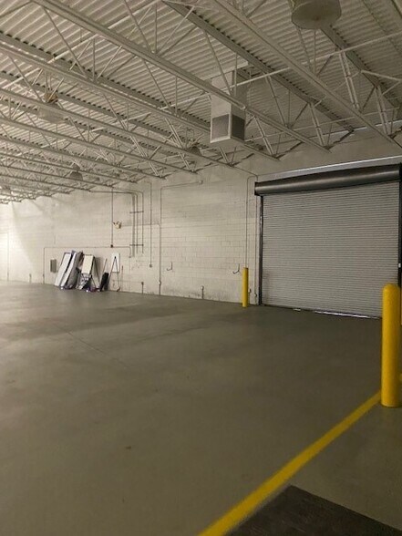 More Photos Of 3710 W Commercial Blvd, Tamarac Light Distribution For Sale