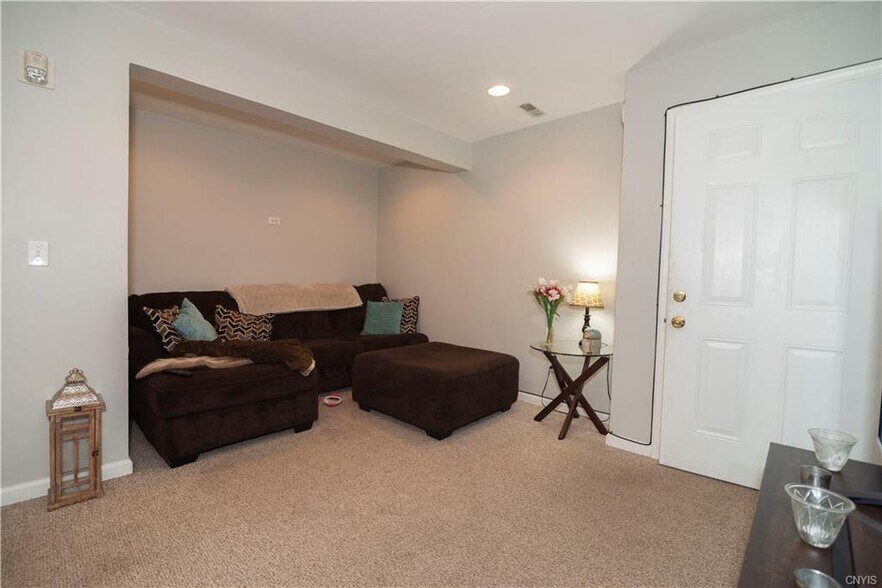 More Photos Of 1409 Milton Ave, Solvay Storefront For Sale