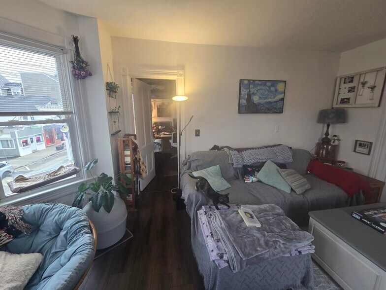 More Photos Of 214 Spring St, Newton Multifamily For Sale