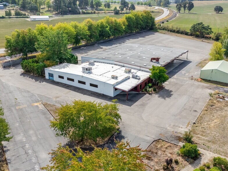More Photos Of 16700 S Highway 99W, Amity Distribution For Sale