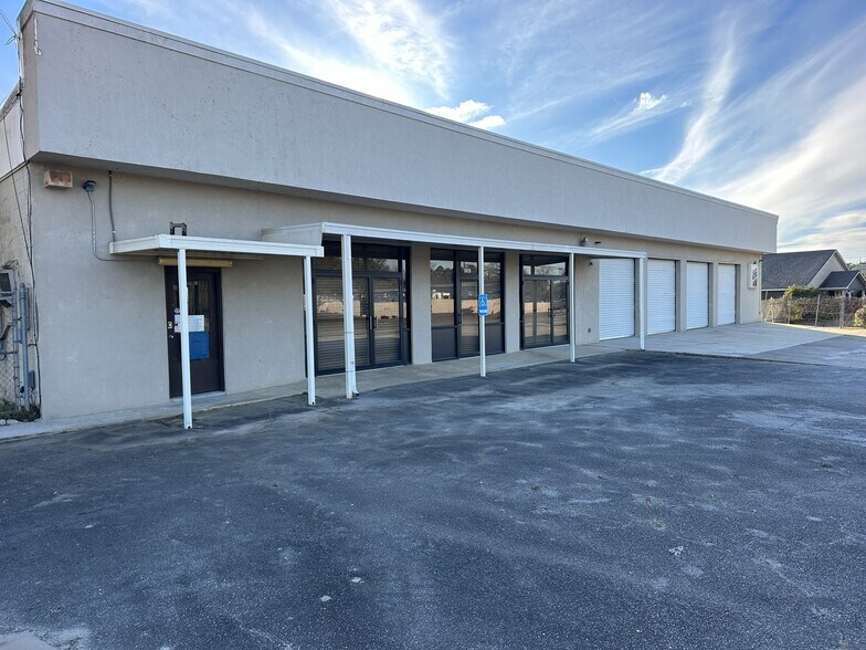 Primary Photo Of 5826 Columbus Rd, Macon-Bibb Flex For Lease