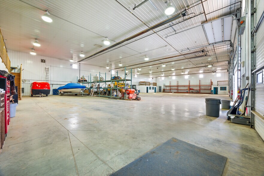More Photos Of 501077 RR13 Airport Rd, Lloydminster Warehouse For Lease