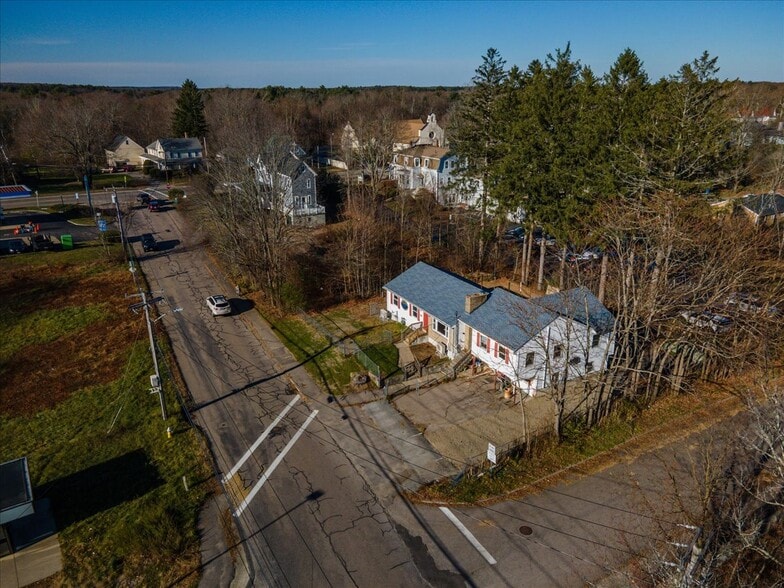 Primary Photo Of 23 Randall Rd, Wrentham Medical For Lease