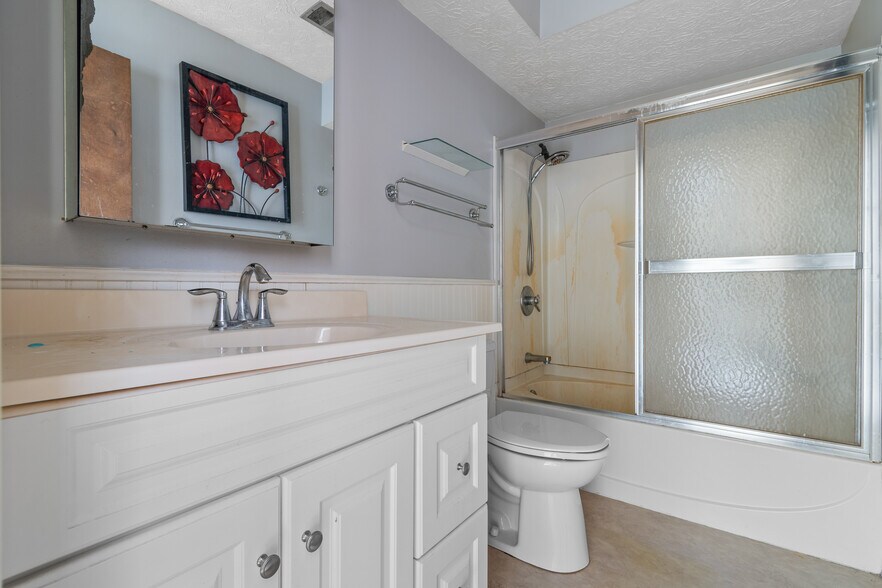 More Photos Of 4542 Camelot Cir, Uniontown Multifamily For Sale