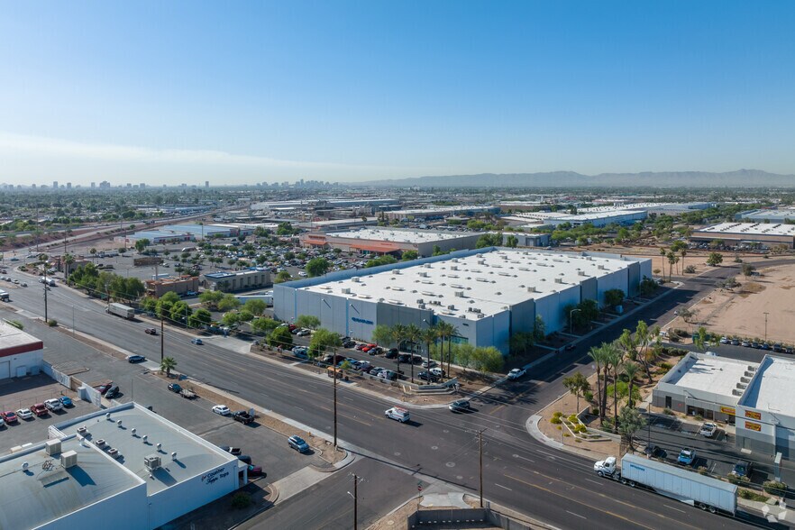 More Photos Of 4455 W Camelback Rd, Phoenix Manufacturing For Lease