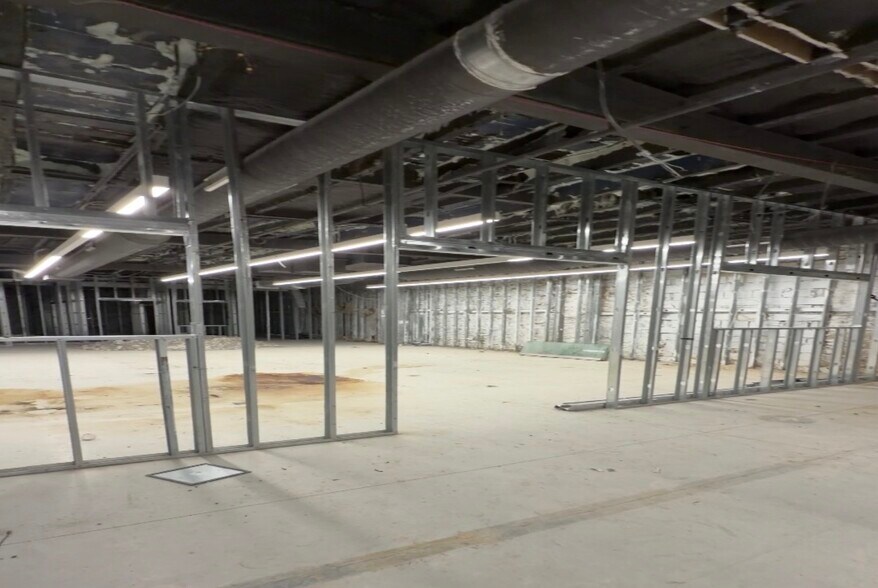 More Photos Of 4026 Main St, Philadelphia Medical For Sale