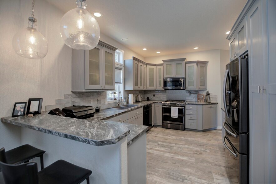 More Photos Of 309 Main St, Westcliffe Storefront Retail Office For Sale