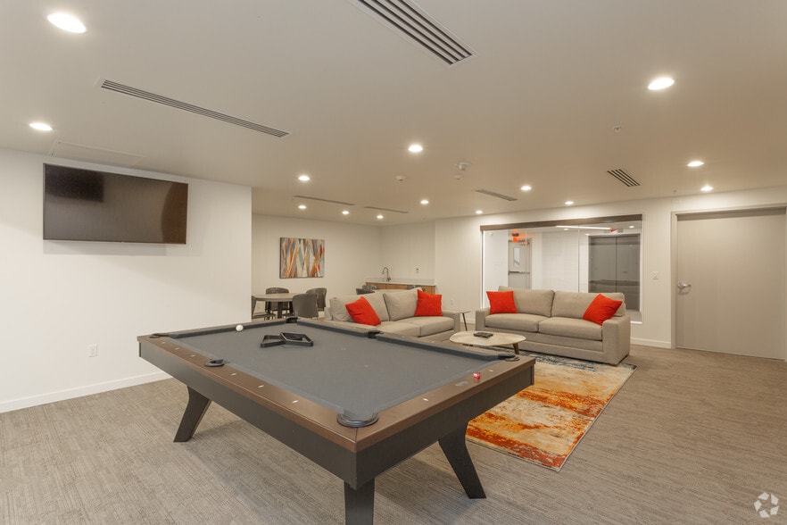 More Photos Of 600 W Main Ave, Spokane Apartments For Lease