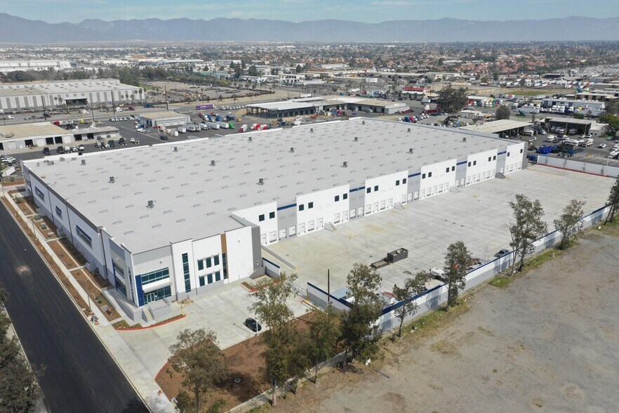 Primary Photo Of 9845 Almond Ave, Fontana Distribution For Lease
