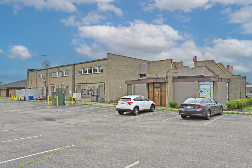More Photos Of 7334-7340 Kingsgate Way, West Chester Restaurant For Lease