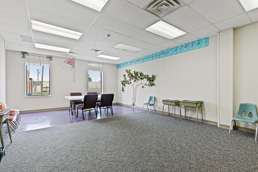 More Photos Of 2703 Wesley St, Greenville Religious Facility For Sale