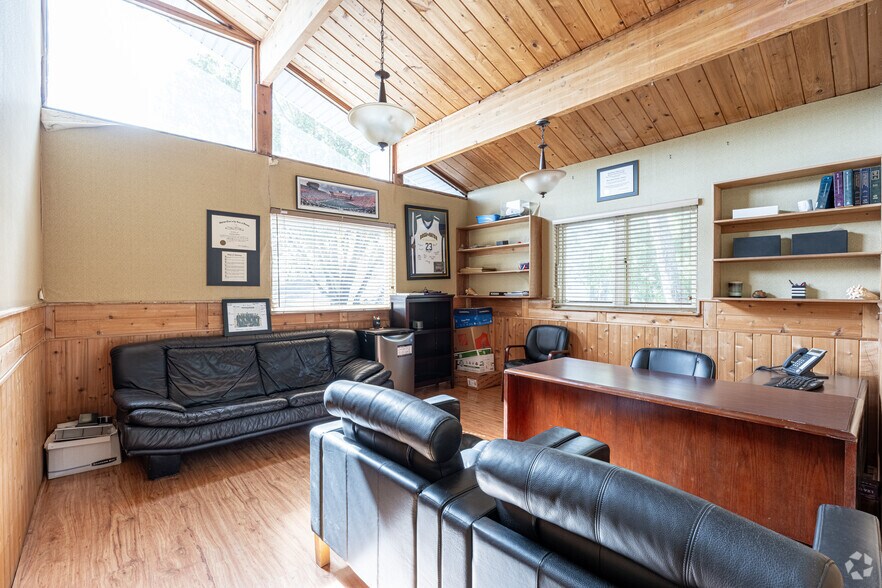 More Photos Of 6190 NW 11th St, Sunrise Office For Sale