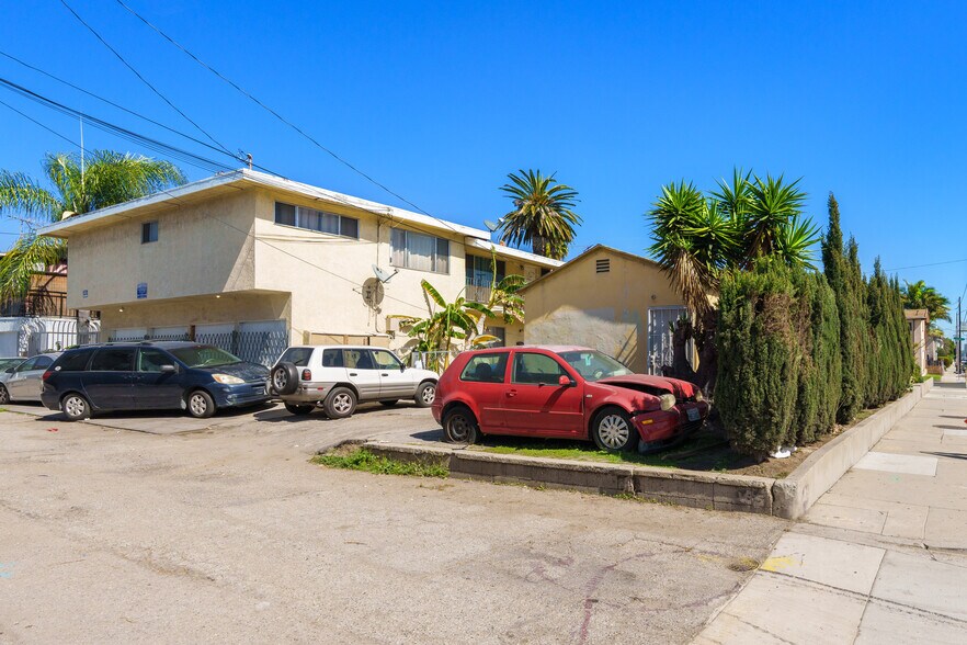 More Photos Of 4357 W 120th St, Hawthorne Apartments For Sale