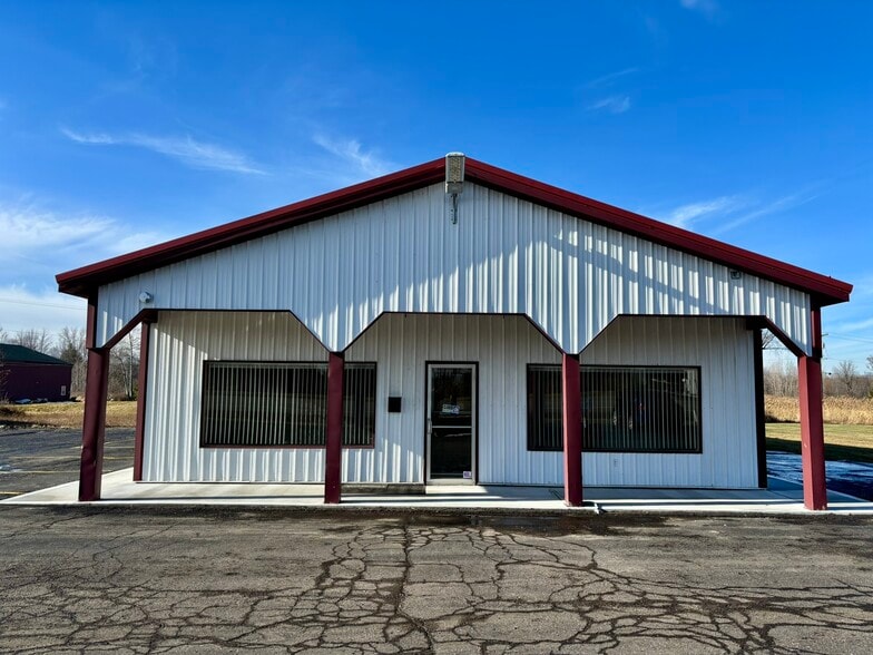 More Photos Of 1947 N Lapeer Rd, Lapeer Freestanding For Lease