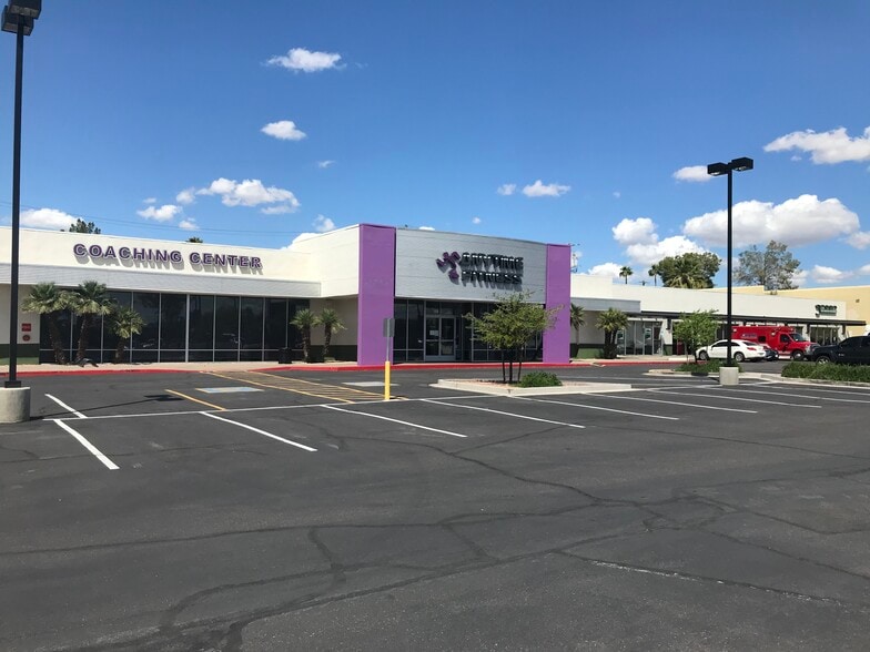 More Photos Of 2240 N Scottsdale Rd, Tempe General Retail For Lease