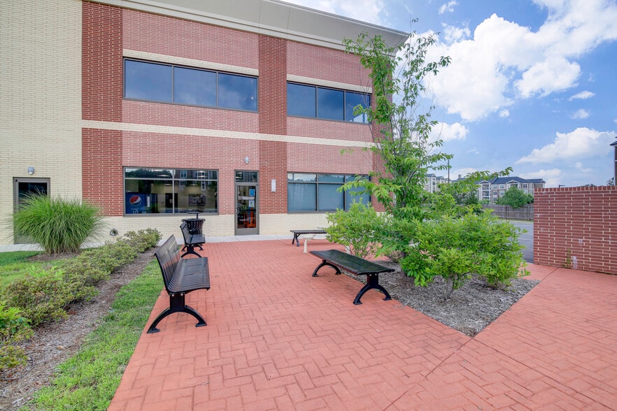 More Photos Of 124 Old Potomac Church Rd, Stafford Medical For Lease