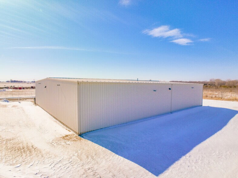 More Photos Of 2250 Hall Ave, Benson Warehouse For Sale