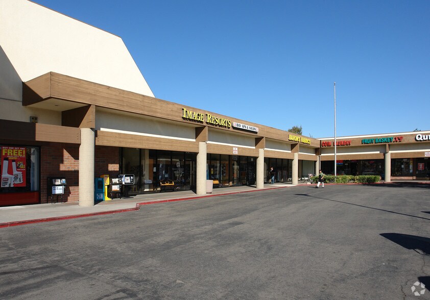 More Photos Of 453 Carmen Dr, Camarillo General Retail For Lease