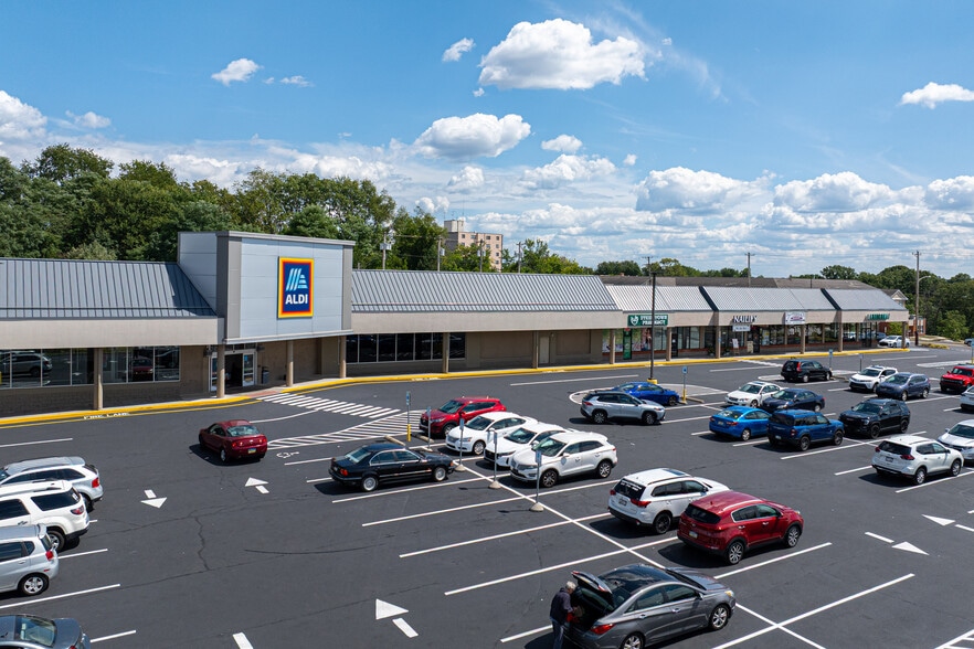 More Photos Of 5239-5255 Brownsville Rd, Pittsburgh Unknown For Lease