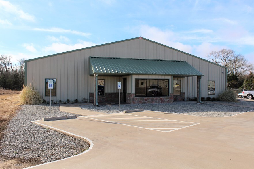 More Photos Of 340 Industrial Park Dr, Fairfield Warehouse For Sale