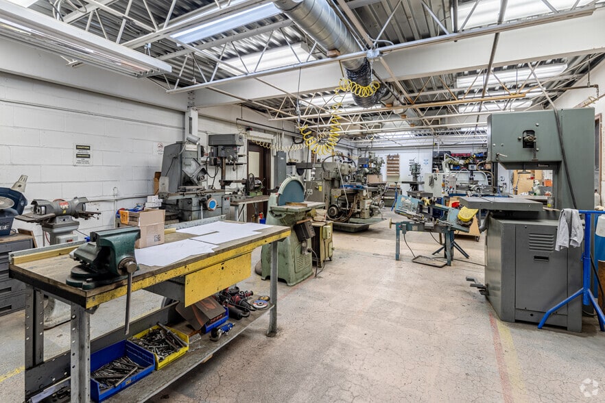 More Photos Of 480 Mundet Pl, Hillside Manufacturing For Sale