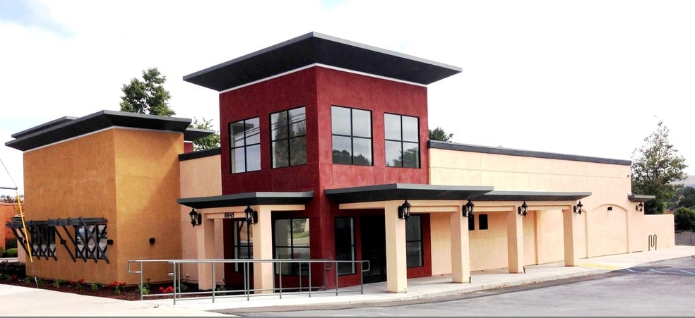 Primary Photo Of 8845 El Camino Real, Atascadero Storefront Retail Office For Lease