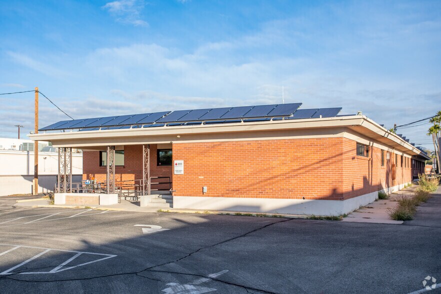 More Photos Of 2916 E Broadway Blvd, Tucson Office For Lease