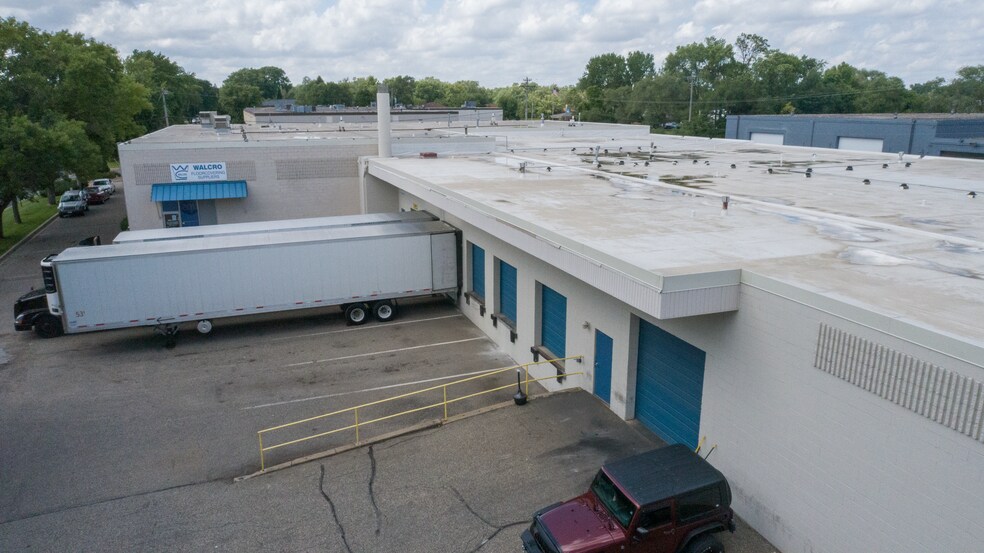 More Photos Of 9130 Grand Ave S, Bloomington Warehouse For Sale