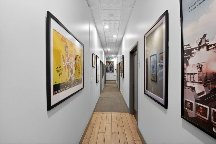 More Photos Of 923 N Hollywood Way, Burbank General Retail For Sale