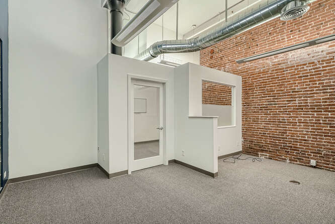 More Photos Of 1660 17th St, Denver Office Residential For Sale