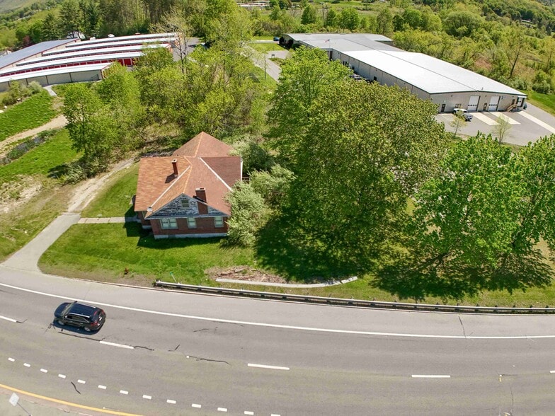 More Photos Of 1499 S State St, North Adams Distribution For Sale
