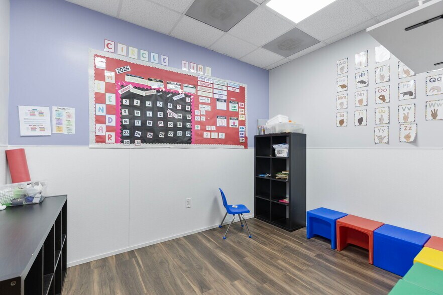 More Photos Of 12101 Grant Rd, Cypress Medical For Sale