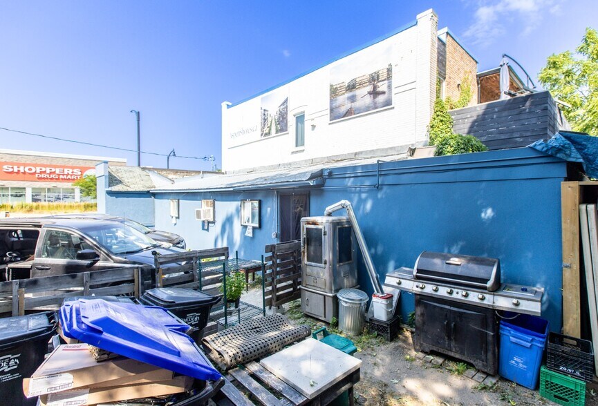 More Photos Of , Collingwood Unknown For Sale