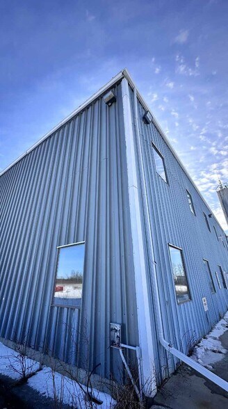 More Photos Of 63317 Rge Road 424, Cold Lake Industrial For Sale