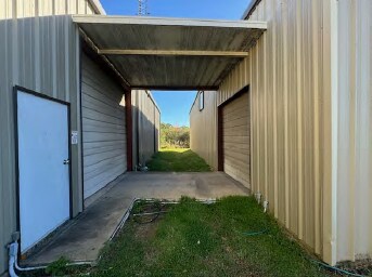 More Photos Of 201 Corporate Ct, Senatobia Warehouse For Sale