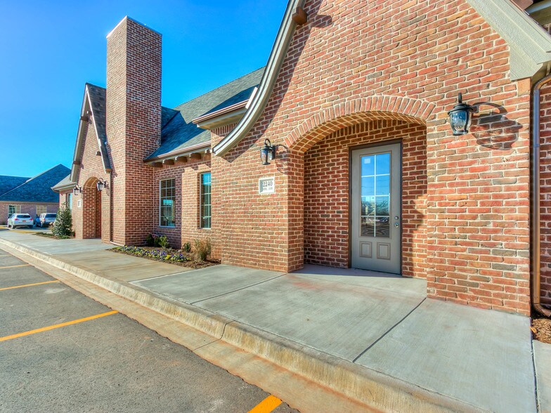 More Photos Of 2240 NW 36th Ave, Norman Medical For Sale
